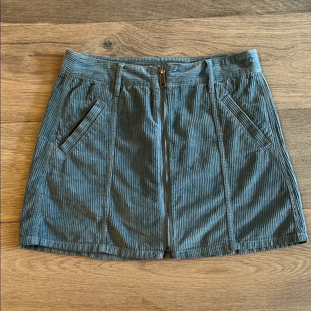 American Eagle Outfitters Hi-Rise A-Line Corduroy Skirt Blue/Green color size 4